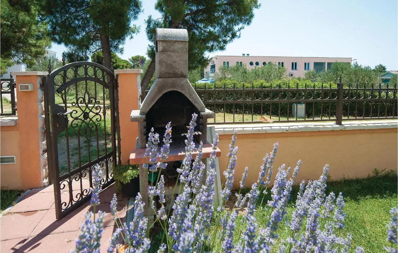 3 Bedroom Beautiful Apartment In Biograd Opatijski Torovi 0*,